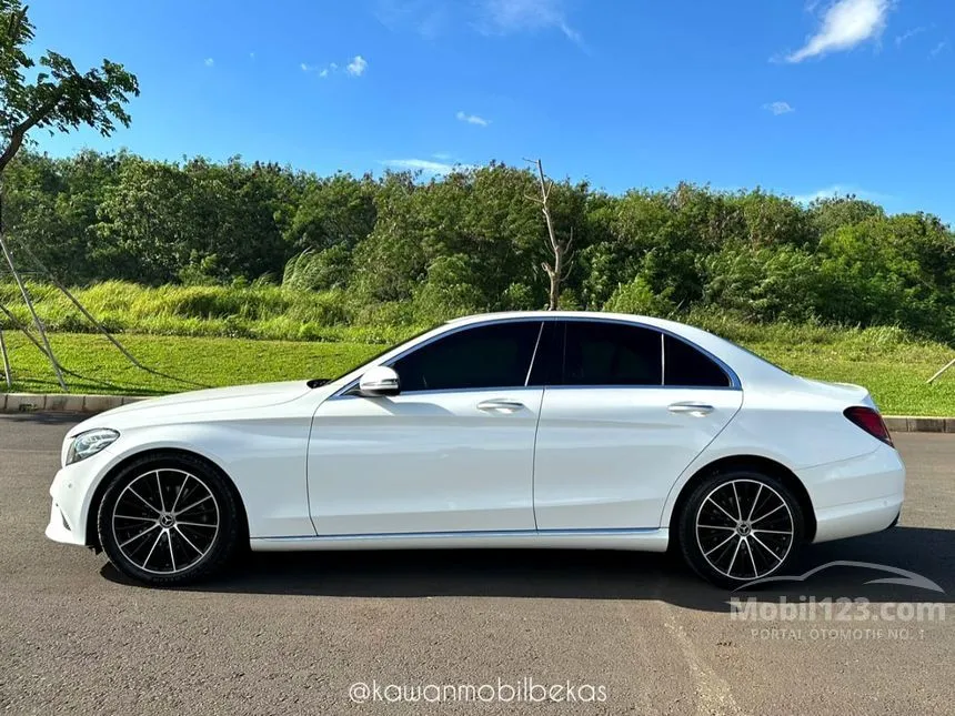 2019 Mercedes-Benz C200 Avantgarde Sedan