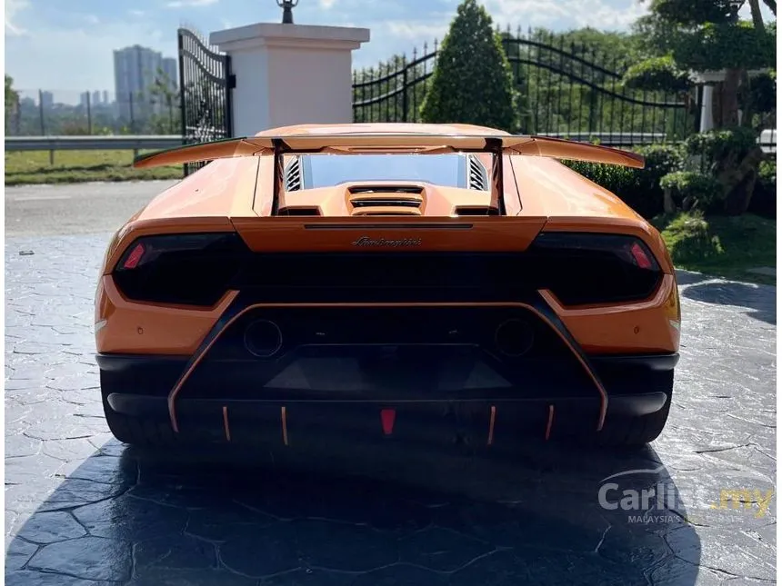 2019 Lamborghini Huracan Performante Coupe