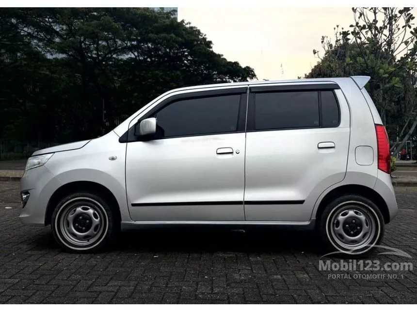 2019 Suzuki Karimun Wagon R GS Hatchback
