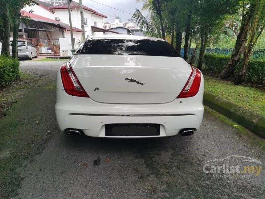 2011 Jaguar XJ L Sedan