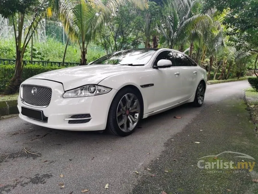 2011 Jaguar XJ L Sedan