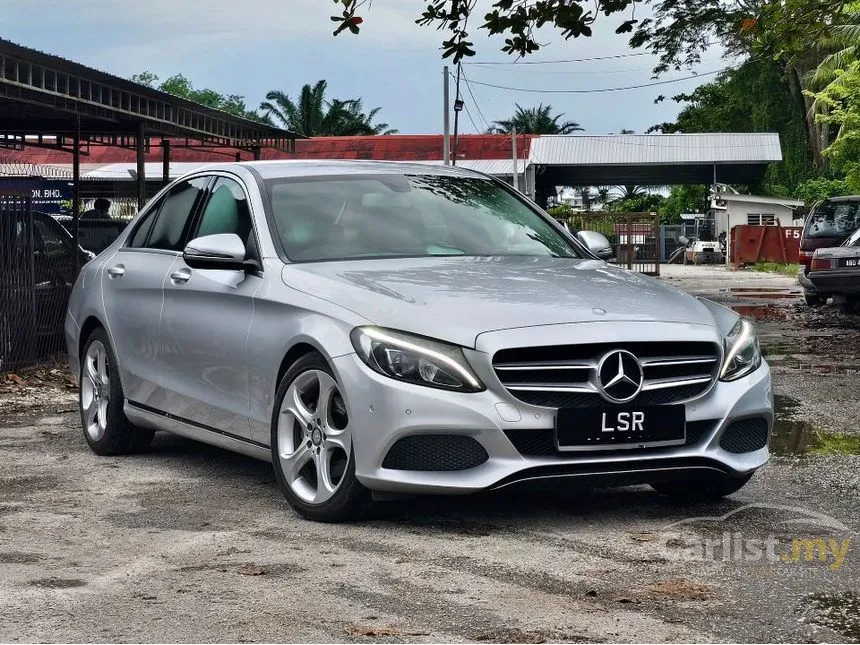 2016 Mercedes-Benz C200 Avantgarde Sedan