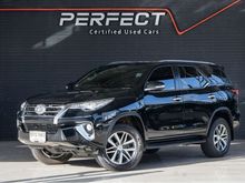 2016 Toyota Fortuner 2.8 (ปี 15-18) V SUV