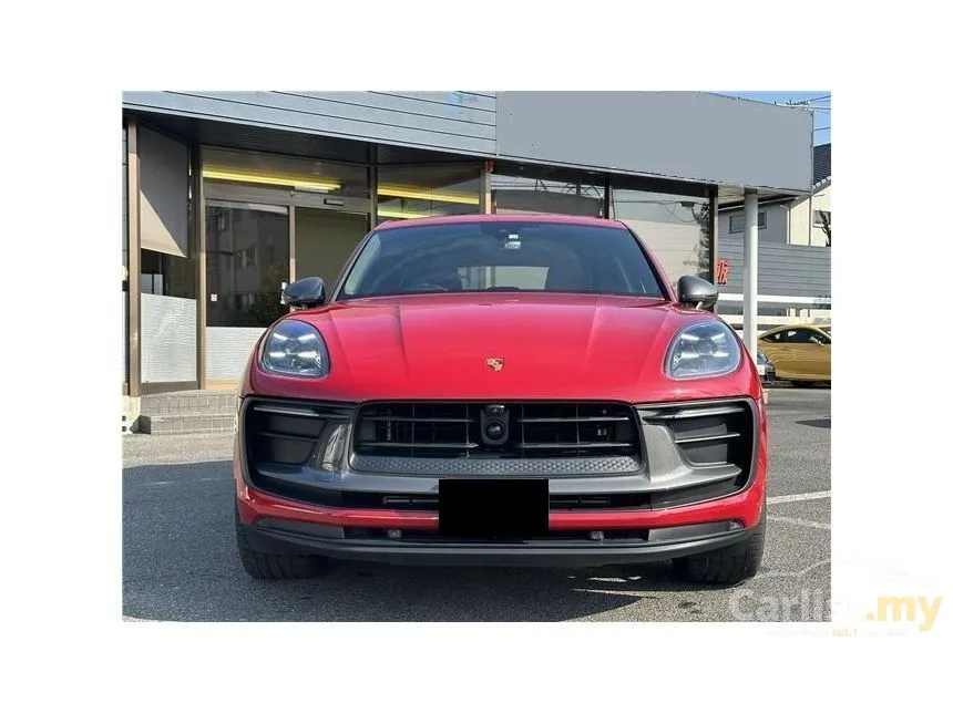 2022 Porsche Macan SUV