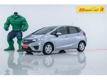 2016 Honda Jazz 1.5 (ปี 14-18) V i-VTEC Hatchback AT