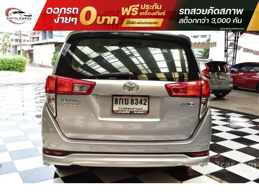 2018 Toyota INNOVA Crysta G Wagon