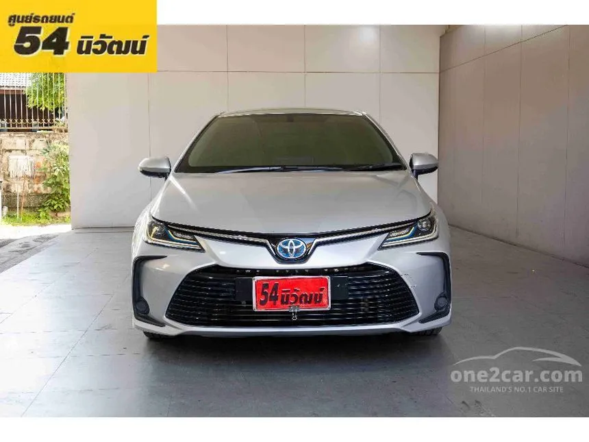 2019 Toyota Corolla Altis Hybrid Mid Sedan