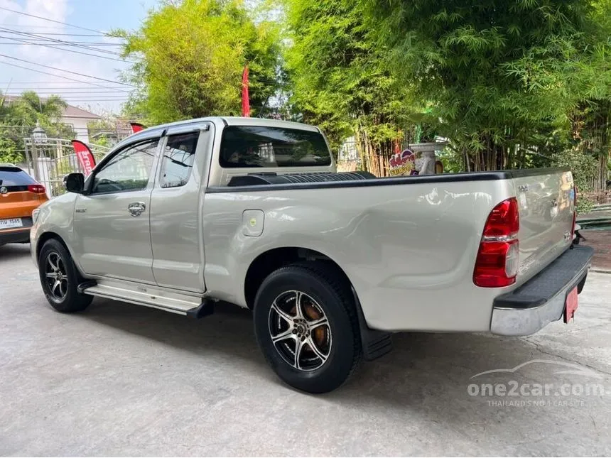 2013 Toyota HILUX VIGO Champ J Smart Cab Pickup