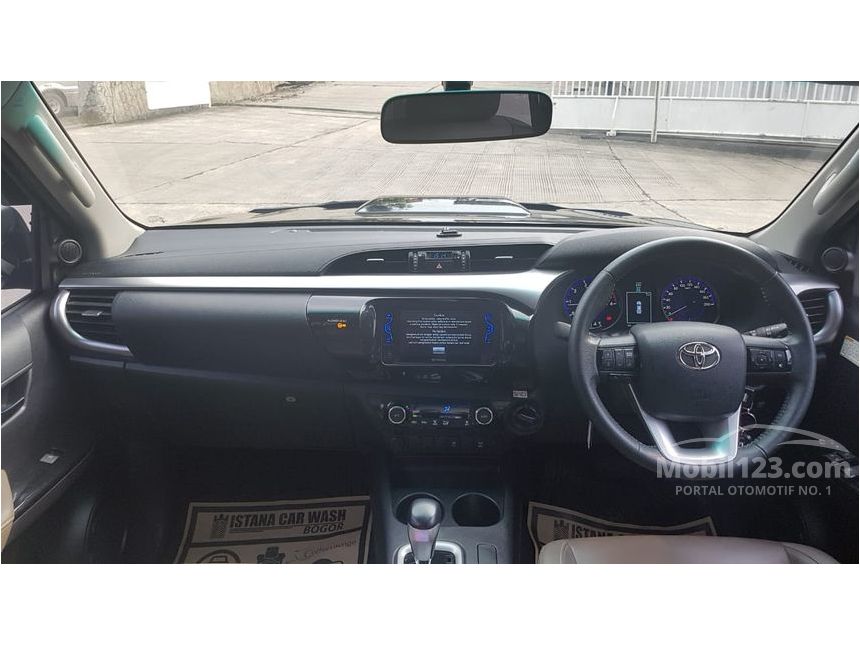 2016 Toyota Hilux V Dual Cab Pick-up