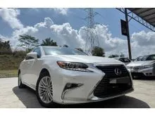 2015 Lexus ES 250 2.5 Luxury Sedan