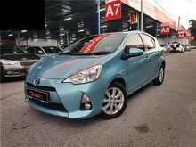 *FULL SERVICE RECORD* Toyota Prius C 1.5 (A) HYBRID PREMIUM PUSH START 2014
