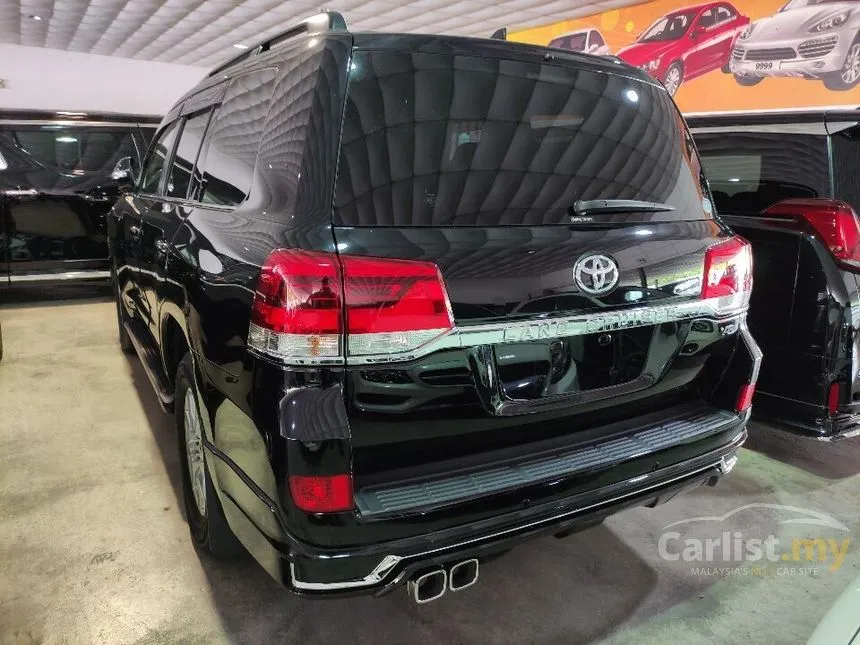 2018 Toyota Land Cruiser ZX SUV