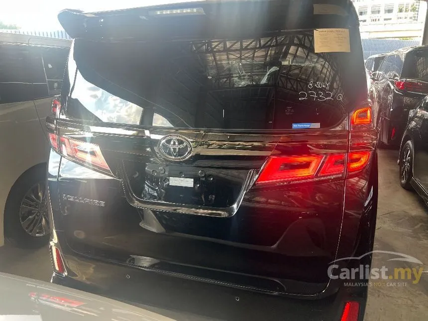 2022 Toyota Vellfire MPV