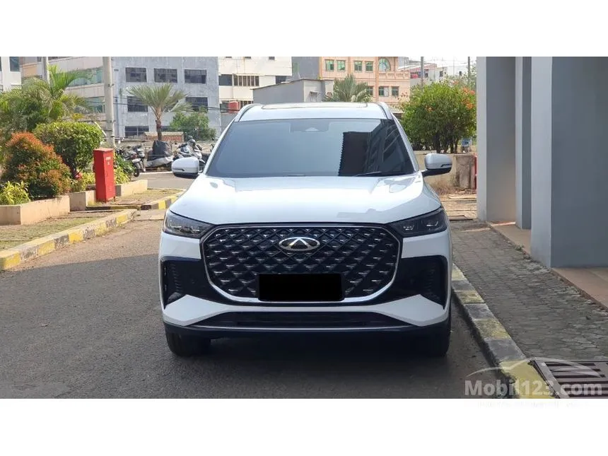 2025 Chery Tiggo 8 CSH Premium SUV