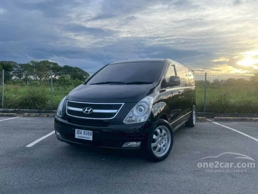 2013 Hyundai H-1 Deluxe Van