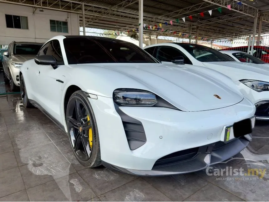 2023 Porsche Taycan Turbo S Sedan
