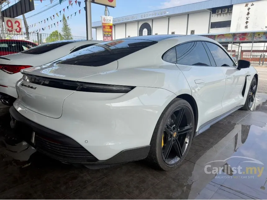 2023 Porsche Taycan Turbo S Sedan
