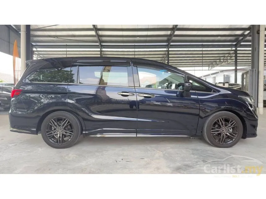 2021 Honda Odyssey Absolute Honda Sensing MPV