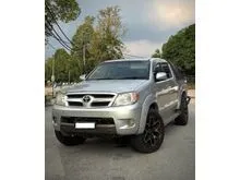 2008 TOYOTA HILUX 2.5 G 4X4 (A) HARGA OTR XCAMPUR INSURANCE DAN ROADTAX  TIPTOP ENGINE GEARBOX CONDITION