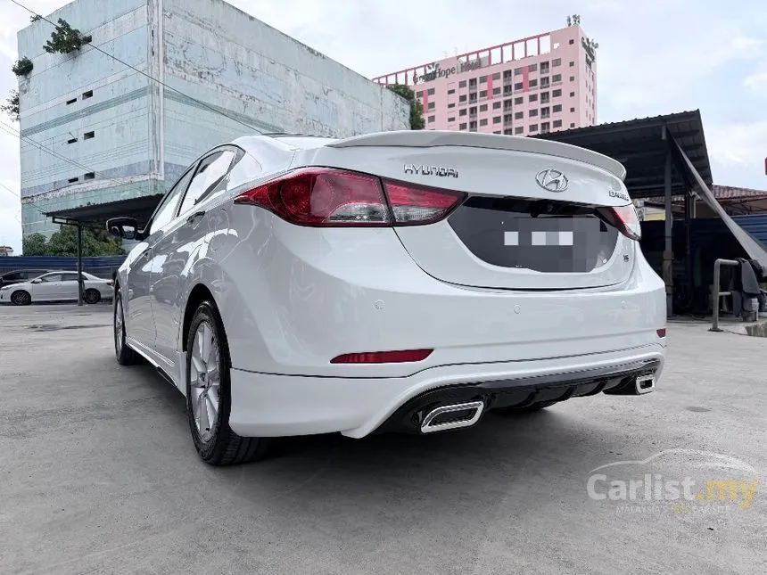 2015 Hyundai Elantra Premium Sedan