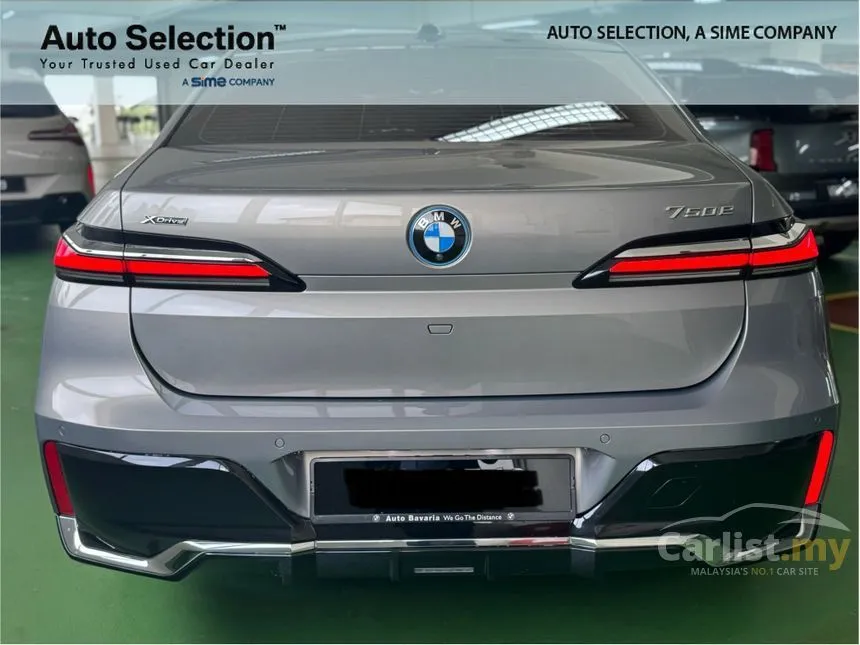 2024 BMW 750e xDrive M Sport Pure Excellence Sedan