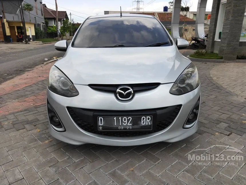 Jual Mobil Mazda 2 2012 R 1.5 Di Jawa Barat Automatic Hatchback Silver ...