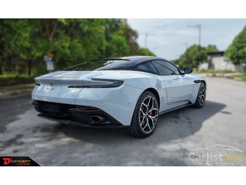 2018 Aston Martin DB11 V12 Coupe