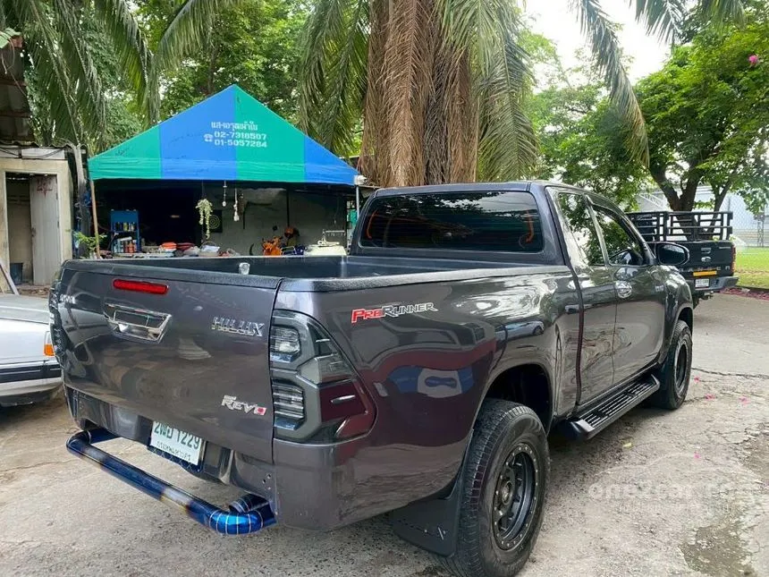 2020 Toyota HILUX REVO E Prerunner Smart Cab Pickup