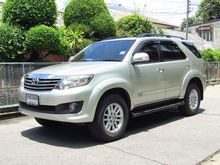 2013 Toyota Fortuner 2.7 (ปี 12-15) V SUV