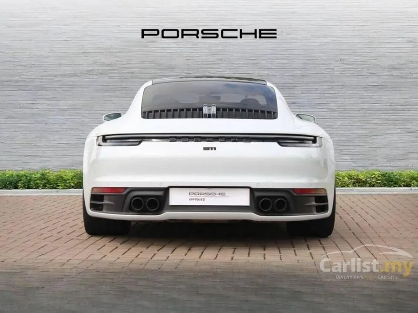 2022 Porsche 911 Carrera 4S Coupe