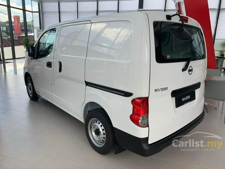 2026 Nissan NV200 Panel Van