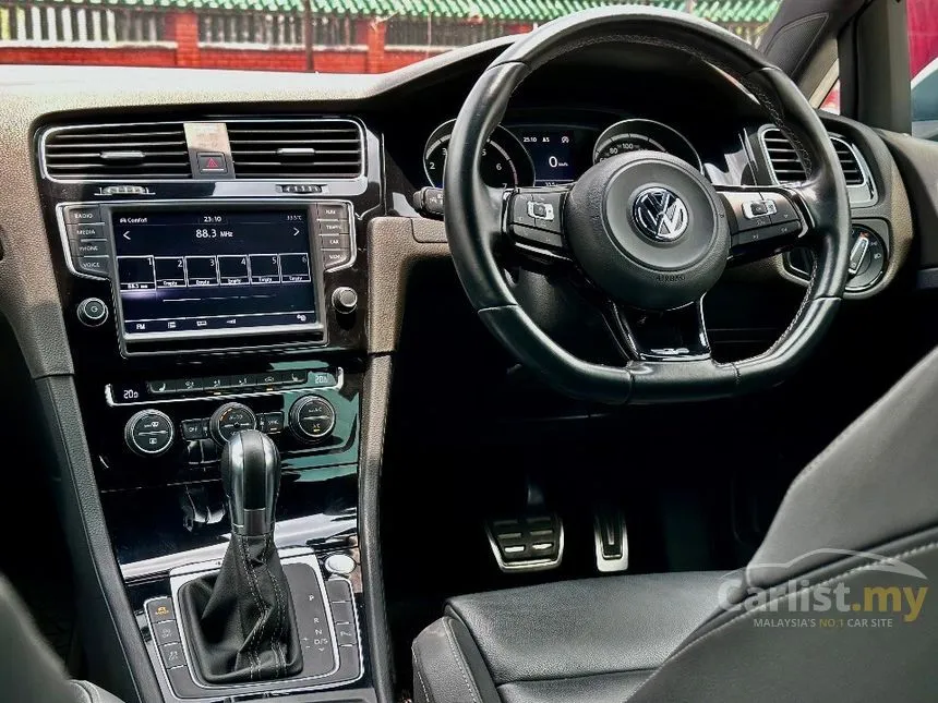 2014 Volkswagen Golf R Hatchback