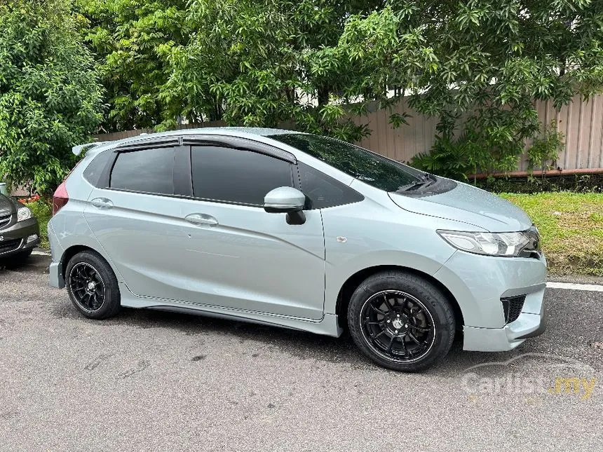 2016 Honda Jazz S i-VTEC Hatchback