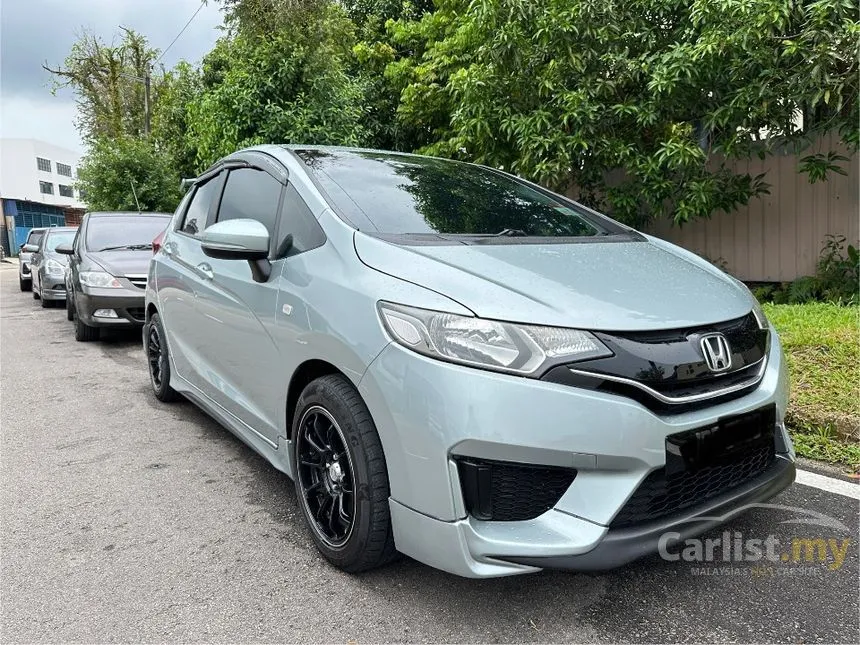 2016 Honda Jazz S i-VTEC Hatchback