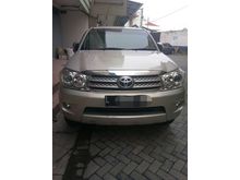 Toyota Fortuner 2.5 G Diesel Matic 2011