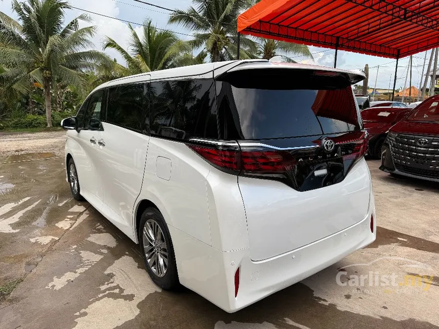 2024 Toyota Alphard Z 7-Seater MPV