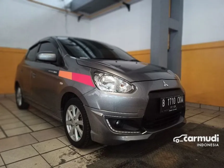 Jual Mobil Mitsubishi Mirage 2015 GLS 1.2 di Jawa Barat Automatic Hatchback Silver Rp 105.000.000