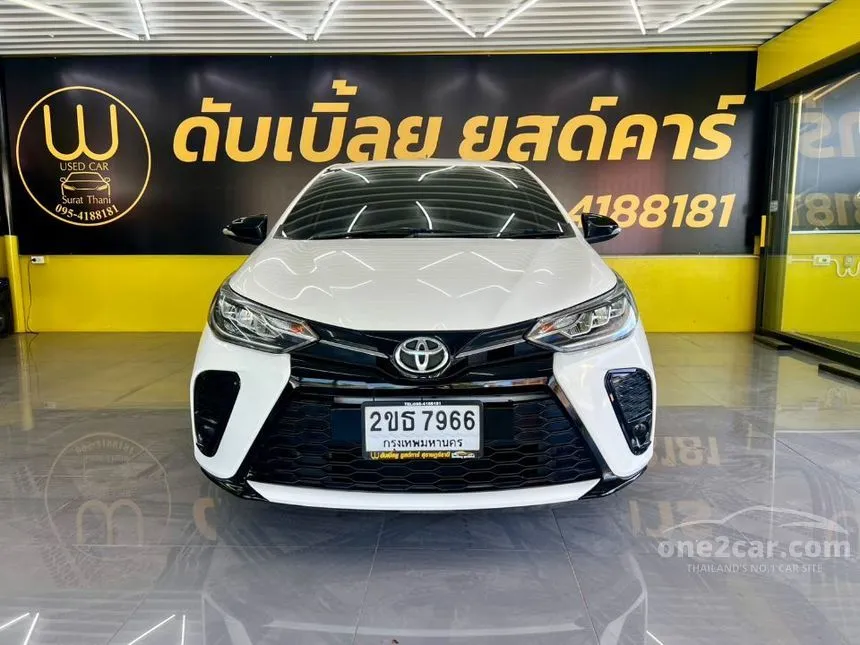 2022 Toyota YARIS Sport Hatchback