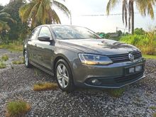 2013 Volkswagen Jetta 1.4 TSI TURBO AUTO / LEATHER SEAT / PADDLE SHIFT / ORI LOW MILEAGE / ORI YEAR MAKE 2013 / TIPTOP CONDITION