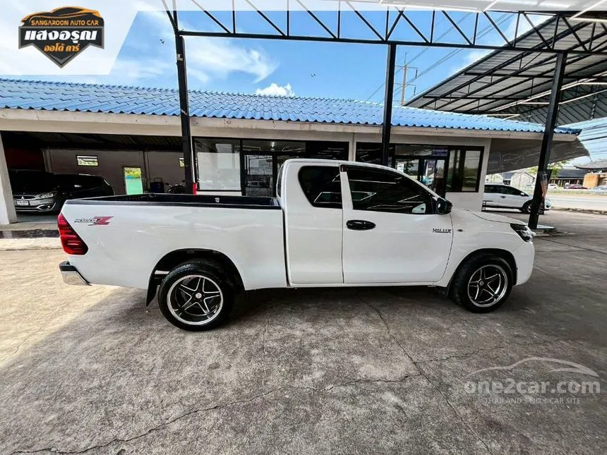 2020 Toyota HILUX REVO Z Edition Entry Smart Cab Pickup