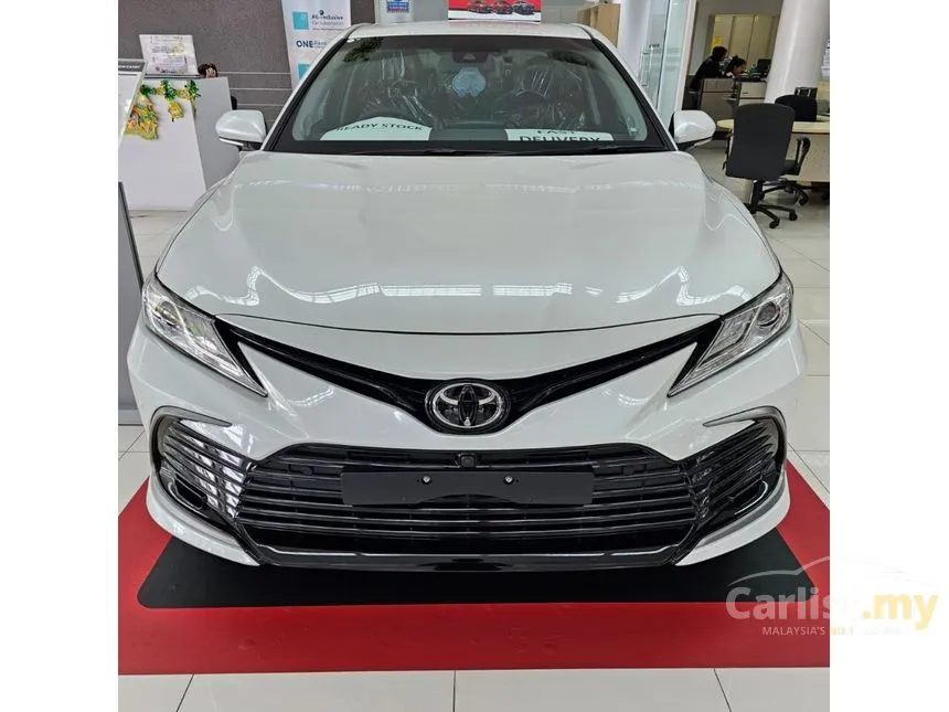 2023 Toyota Camry V Sedan