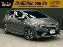 2016 Honda JAZZ 1.5 (ปี 14-22) S Hatchback