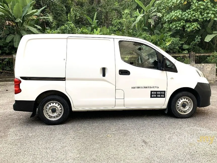 2020 Nissan NV200 Panel Van