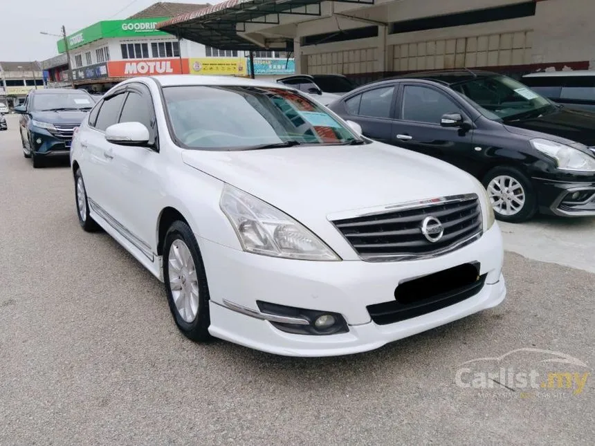 2013 Nissan Teana Comfort Sedan