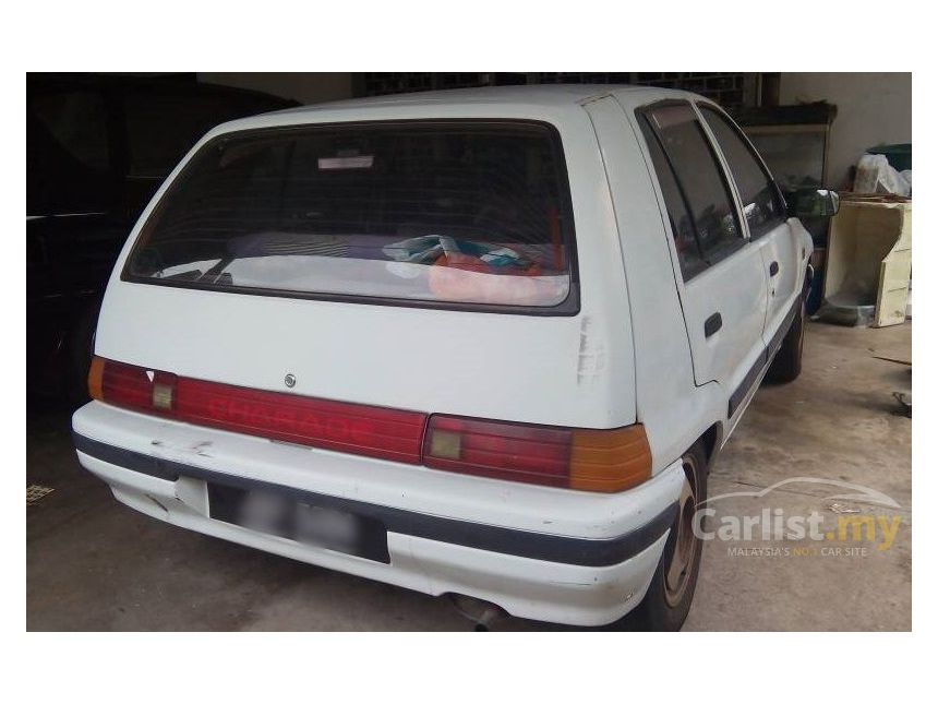 1987 Daihatsu Charade Hatchback