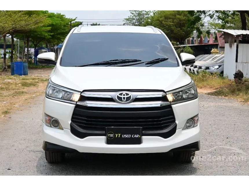 2018 Toyota INNOVA Crysta G Wagon
