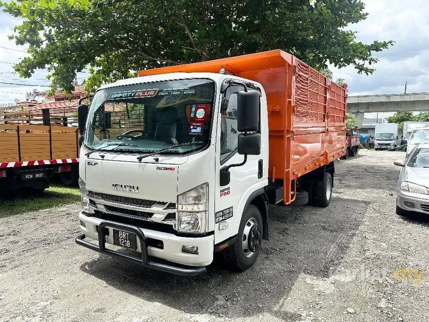 2023 Isuzu NPR Lorry