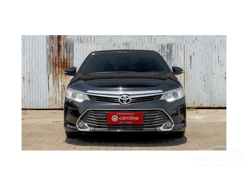 Jual Mobil Toyota Camry 2017 V 2.5 di Banten Automatic Sedan Hitam Rp 260.000.000