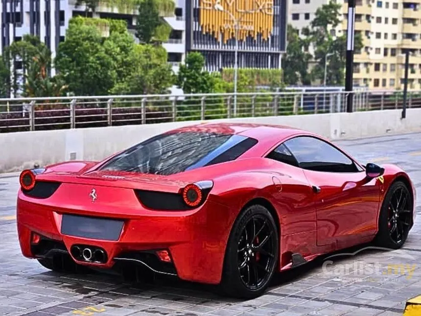 2011 Ferrari 458 Italia Coupe