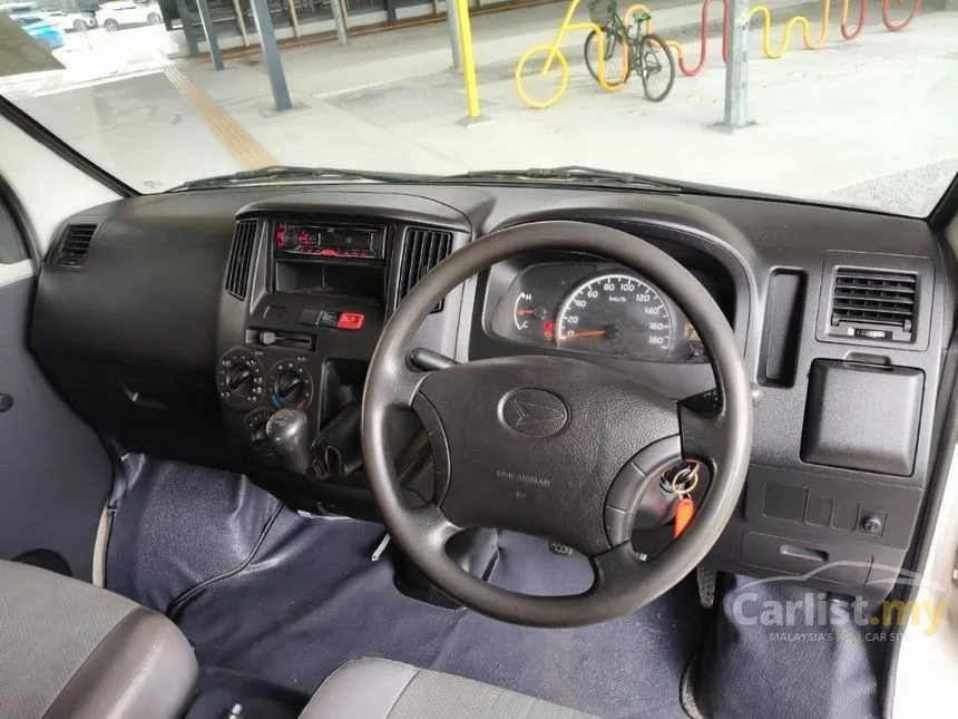 2020 Daihatsu Gran Max Panel Van